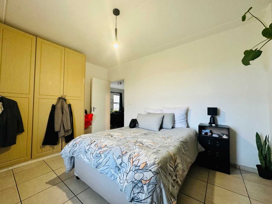 2 Bedroom Property for Sale in Parklands Western Cape